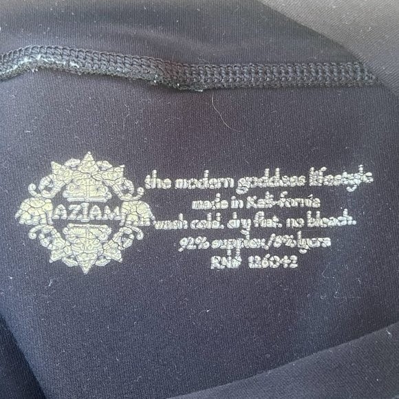 Black High Waisted Cropped Leggings Aziam Size‎ XLarge - Picture 3 of 5